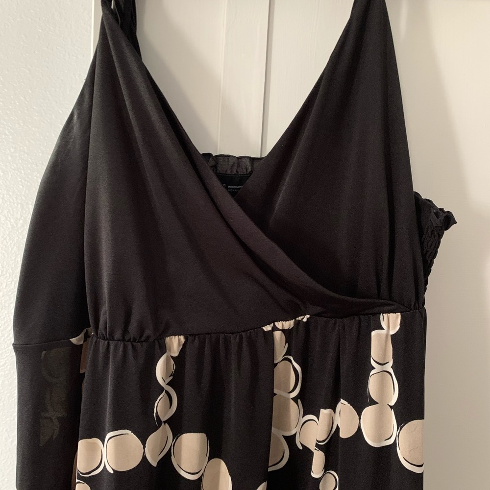 Maxi Dress - Picture 2 of 4